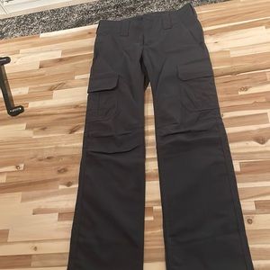 Under Armour cargo wide leg pants size 2